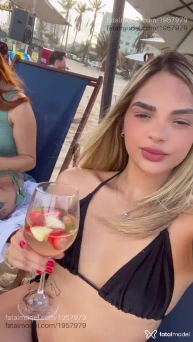 Acompanhante mulher loira (o) de olhos castanhos em Grajaú Acompanhante mulher loira (o) de olhos castanhos em Grajaú - Eduarda