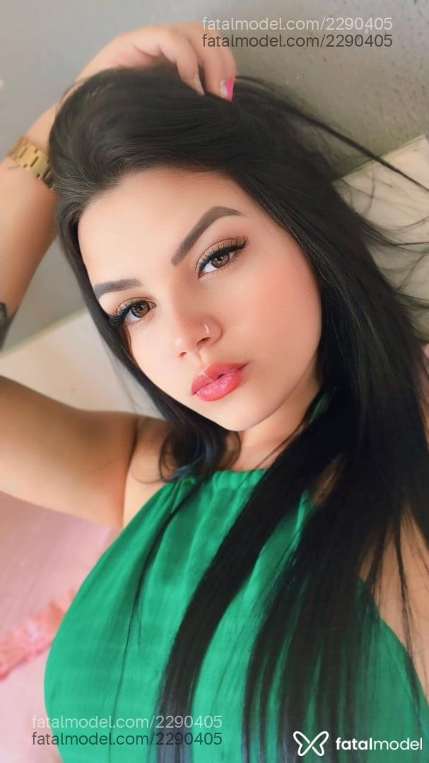 Acompanhante mulher com cabelo castanho de olhos castanhos em Guarapuava - Luiza Gabriela