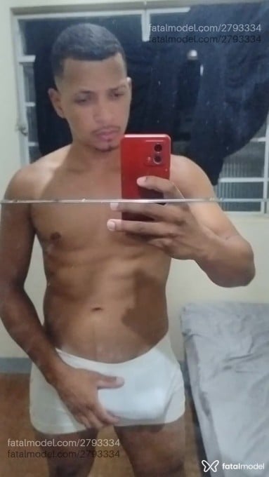 Acompanhante homem morena (o) de olhos pretos em Ibatiba Acompanhante homem morena (o) de olhos pretos em Ibatiba - Martins