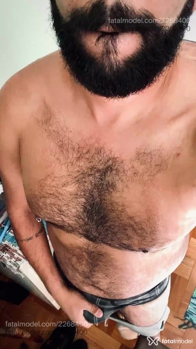 Acompanhante homem morena (o) de olhos pretos em Virtual Acompanhante homem morena (o) de olhos pretos em Virtual - Barbudoleitador