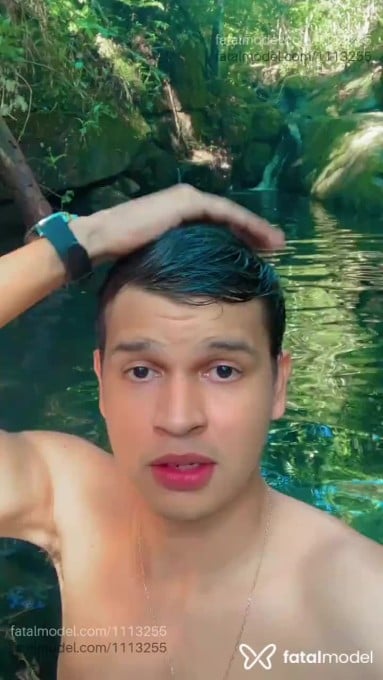 Acompanhante homem com cabelo castanho de olhos pretos em Foz do Iguaçu - Gabriel