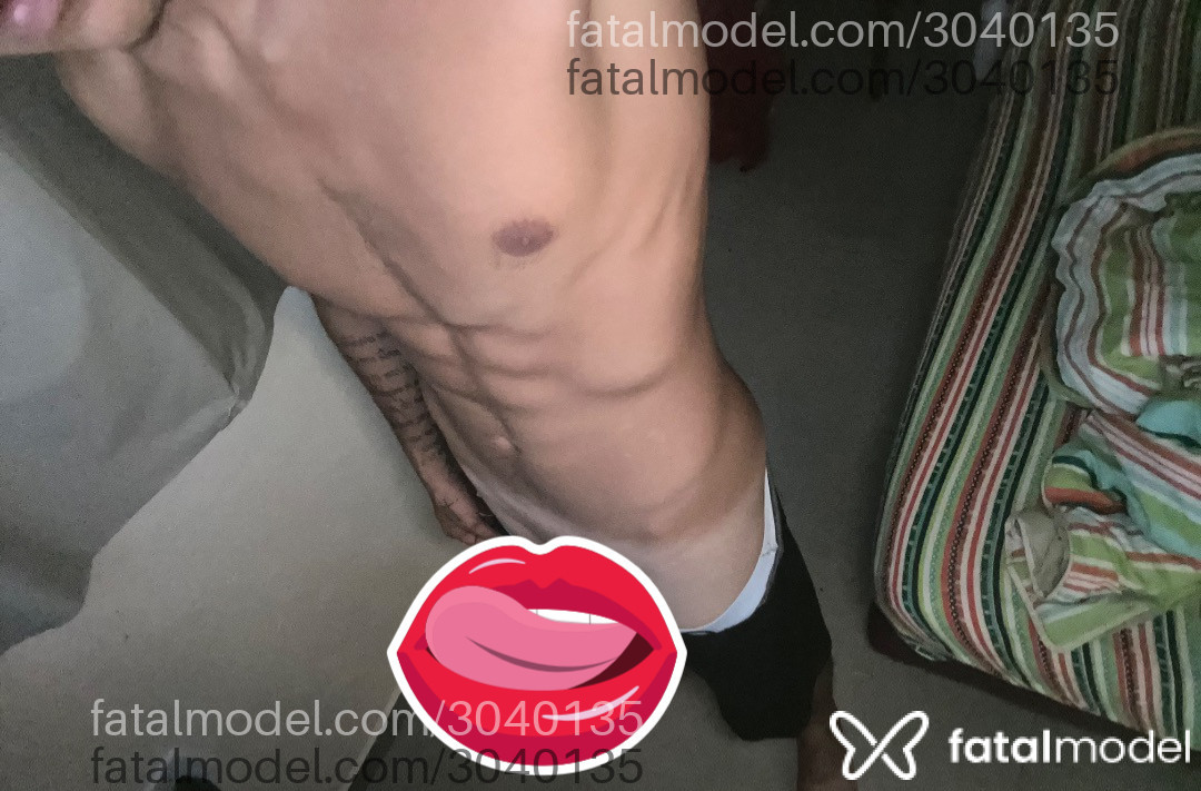 Acompanhante homem morena (o) de olhos castanhos em Rio de Janeiro Acompanhante homem morena (o) de olhos castanhos em Rio de Janeiro - Miguel
