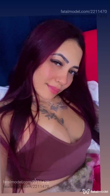 Acompanhante mulher ruiva (o) de olhos mel em Petrolina - Pamela