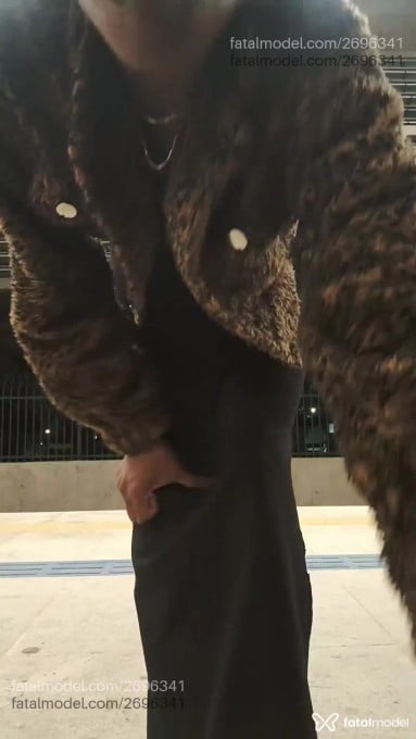 Acompanhante mulher com cabelo castanho de olhos castanhos em Florianópolis - Lina Brito