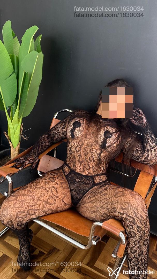 Acompanhante mulher morena (o) de olhos castanhos em Curitiba - Antonelli Gutierez