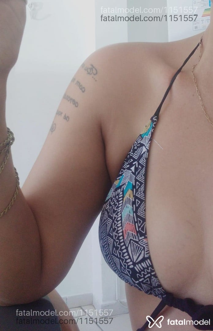 Acompanhante mulher morena (o) de olhos verdes em Florianópolis - Marh Fffey