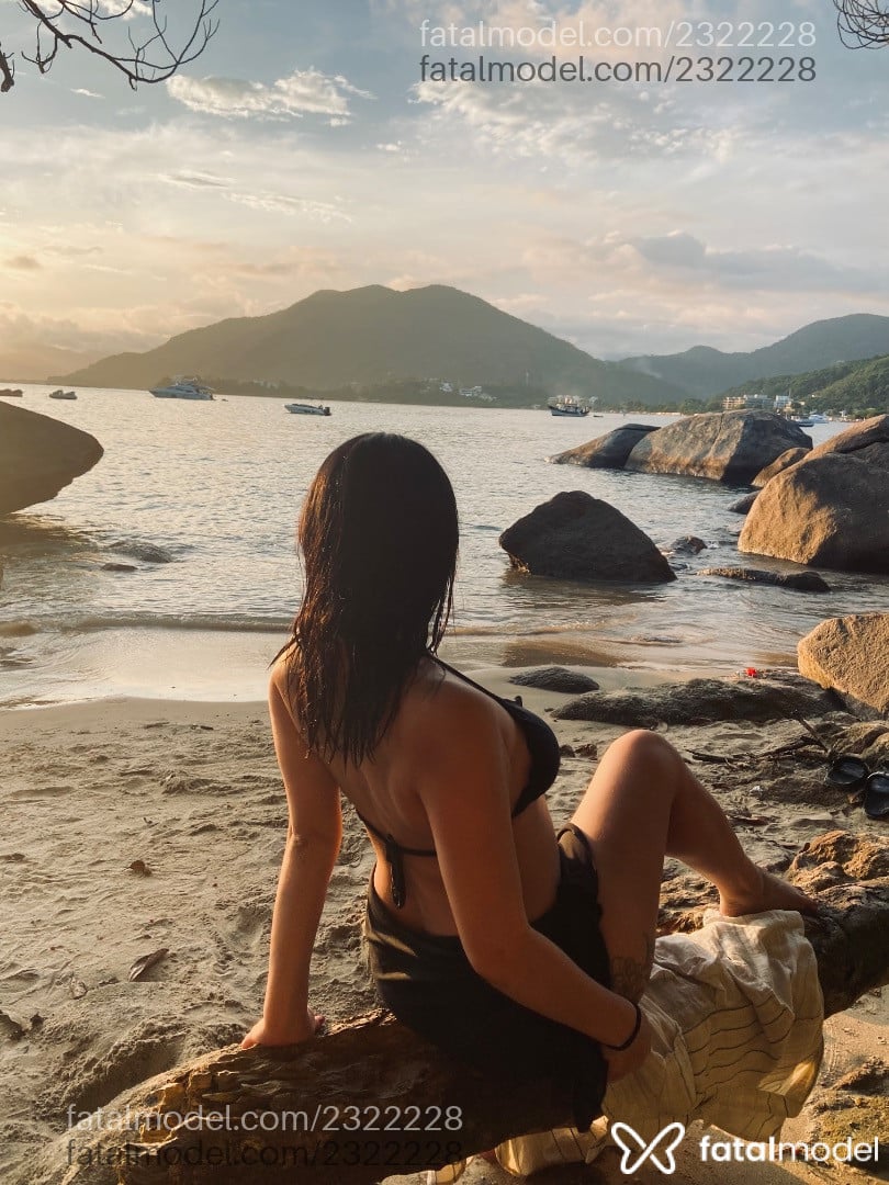 Acompanhante mulher morena (o) de olhos castanhos em São Paulo - Kiara