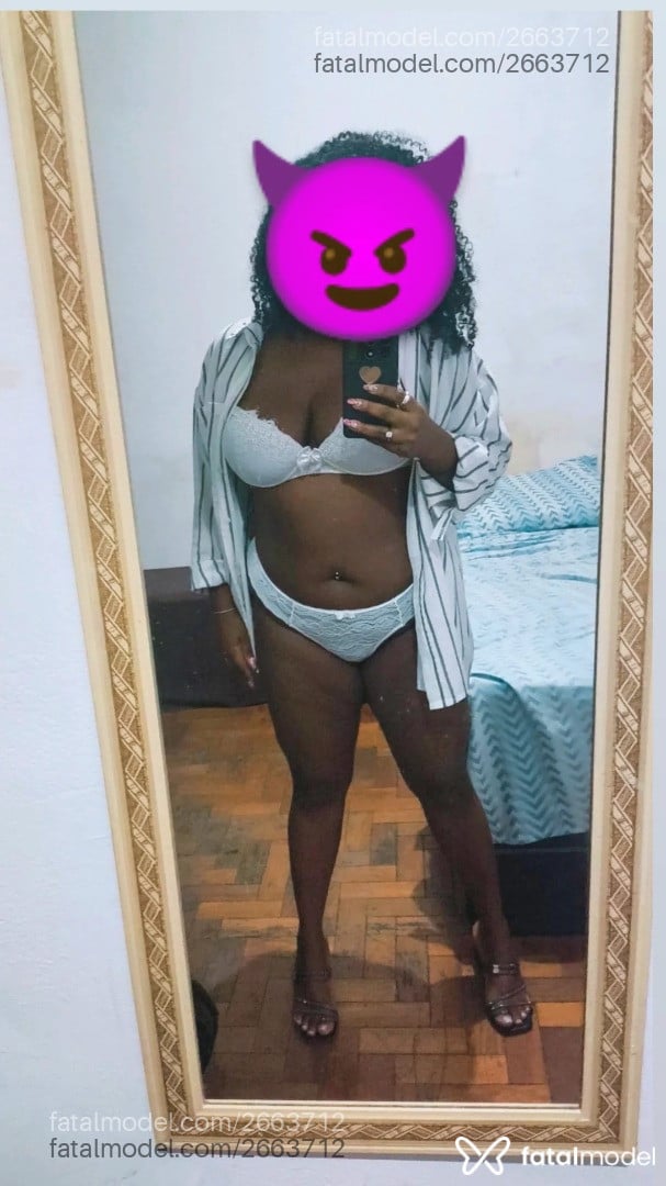 Acompanhante mulher morena (o) de olhos pretos em Belo Horizonte - Kelly Souza