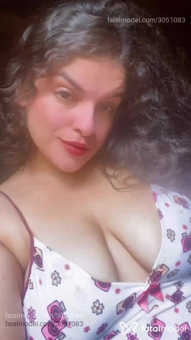 Acompanhante mulher morena (o) de olhos castanhos em Virtual - Madu Martinez
