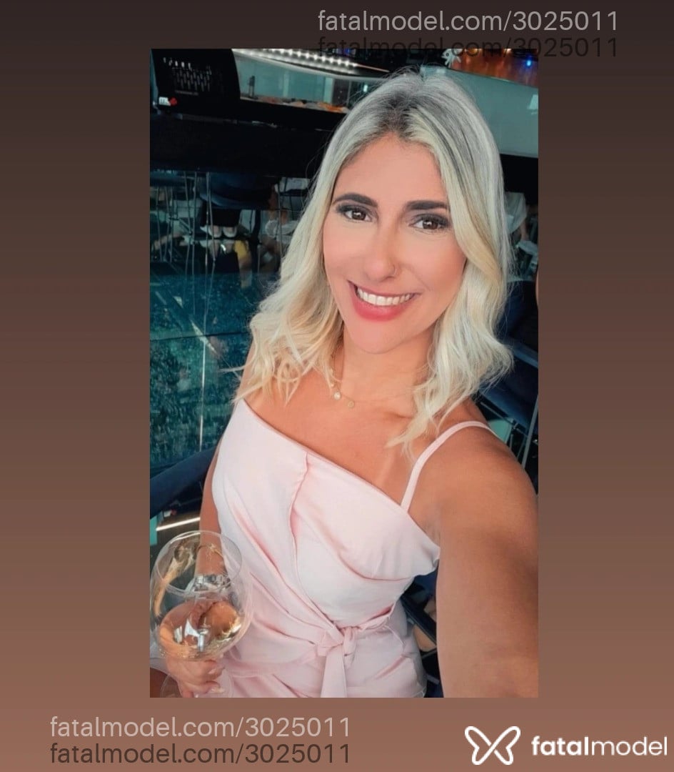 Acompanhante mulher loira (o) de olhos castanhos em Rio de Janeiro - Larissa