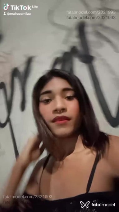 Acompanhante mulher trans morena (o) de olhos castanhos em São Paulo - Camila