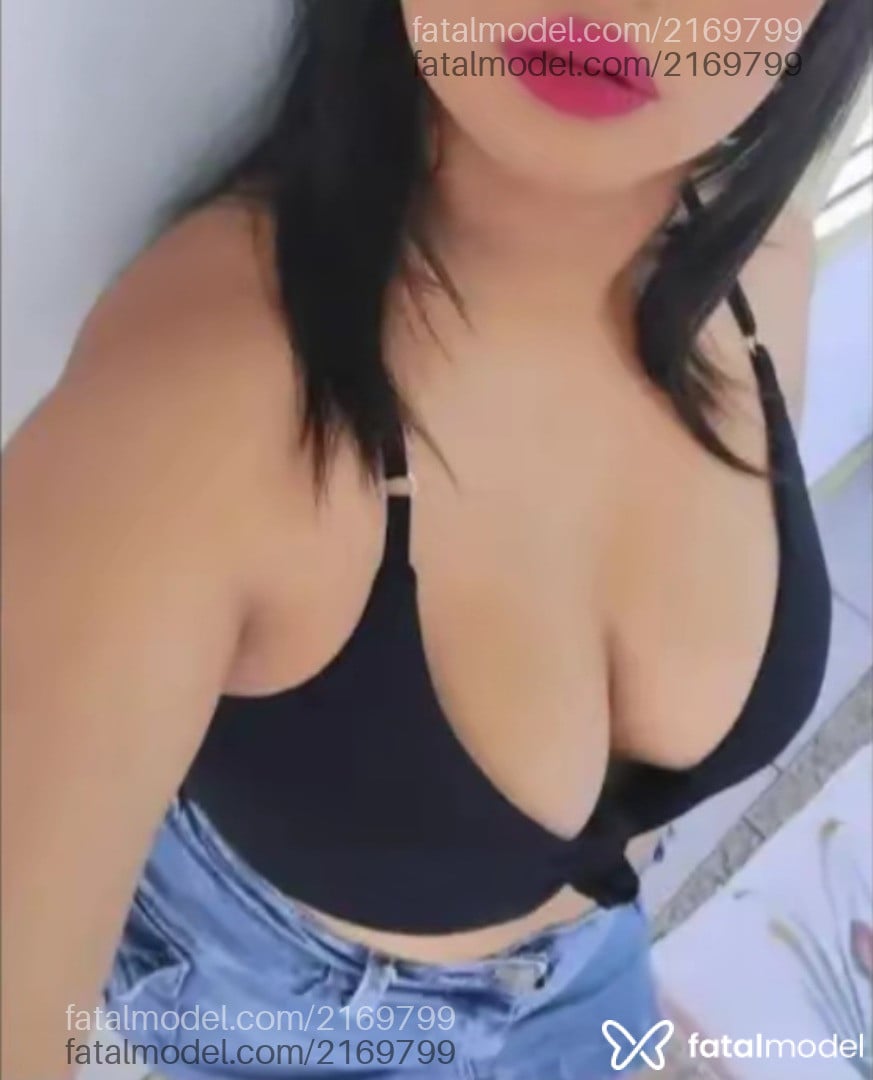 Acompanhante mulher com cabelo castanho de olhos castanhos em Santa Cruz do Sul Acompanhante mulher com cabelo castanho de olhos castanhos em Santa Cruz do Sul - Kelli Morena