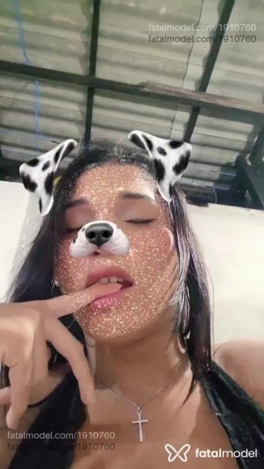 Acompanhante mulher trans com cabelo castanho de olhos castanhos em Belém - Mai