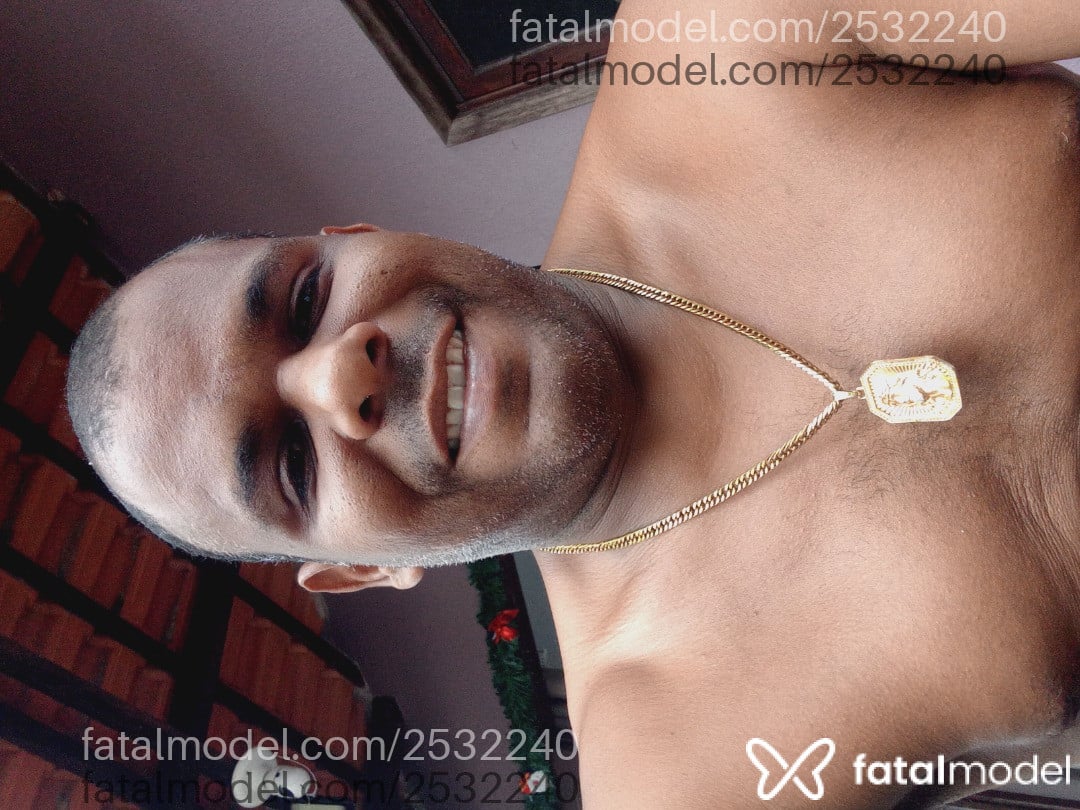 Acompanhante homem morena (o) de olhos pretos em Jaraguá do Sul Acompanhante homem morena (o) de olhos pretos em Jaraguá do Sul - Morenogostoso