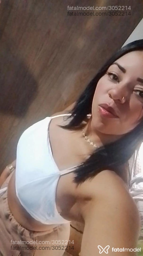 Acompanhante mulher morena (o) de olhos castanhos em Tubarão - Evelyn