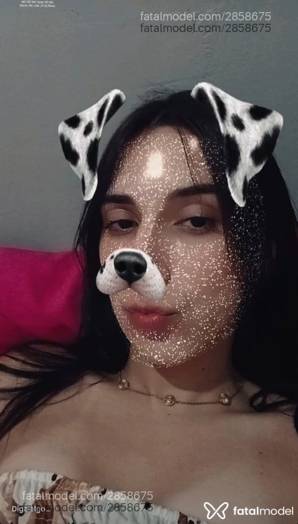 Acompanhante mulher trans morena (o) de olhos castanhos em Santa Cruz do Sul - Rauana