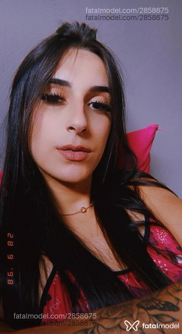 Acompanhante mulher trans morena (o) de olhos castanhos em Santa Cruz do Sul - Rauana