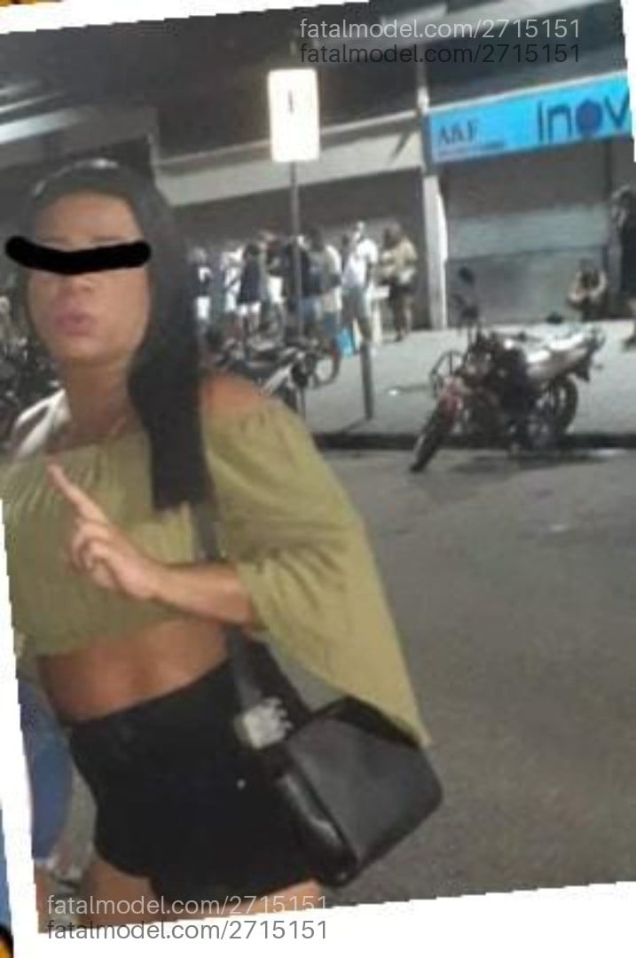 Acompanhante homem trans morena (o) de olhos castanhos em Nova Iguaçu - Mikaely Reis