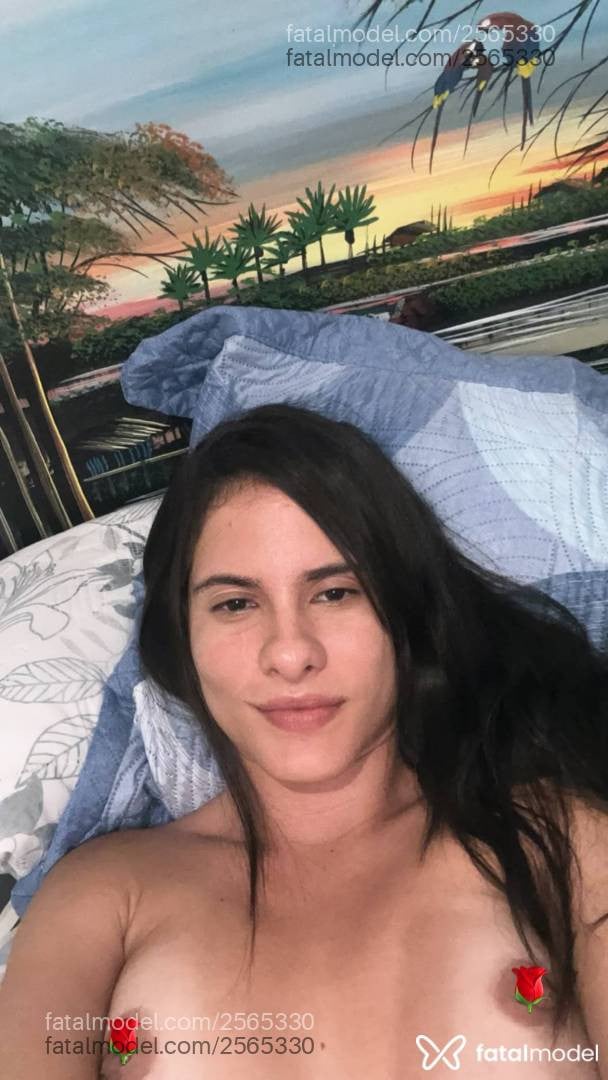 Acompanhante mulher com cabelo castanho de olhos castanhos - Domme Lis