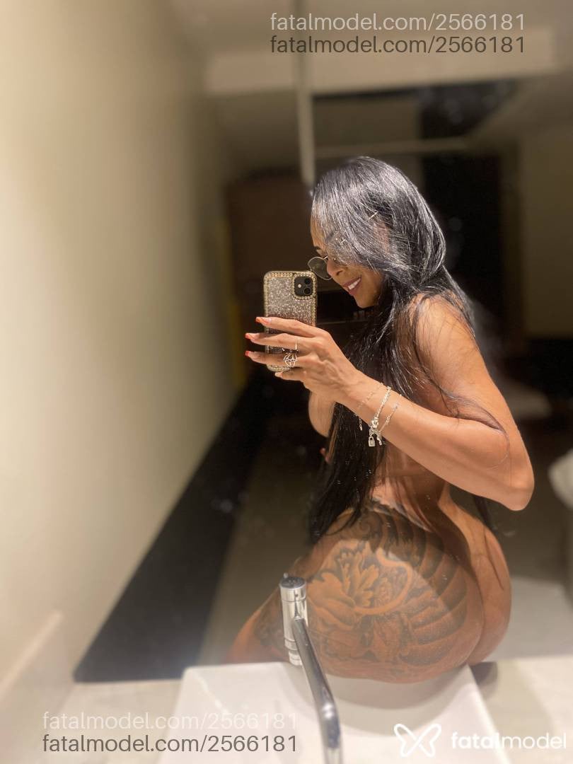 Acompanhante mulher trans morena (o) de olhos castanhos em Rondonópolis - Dany Dias