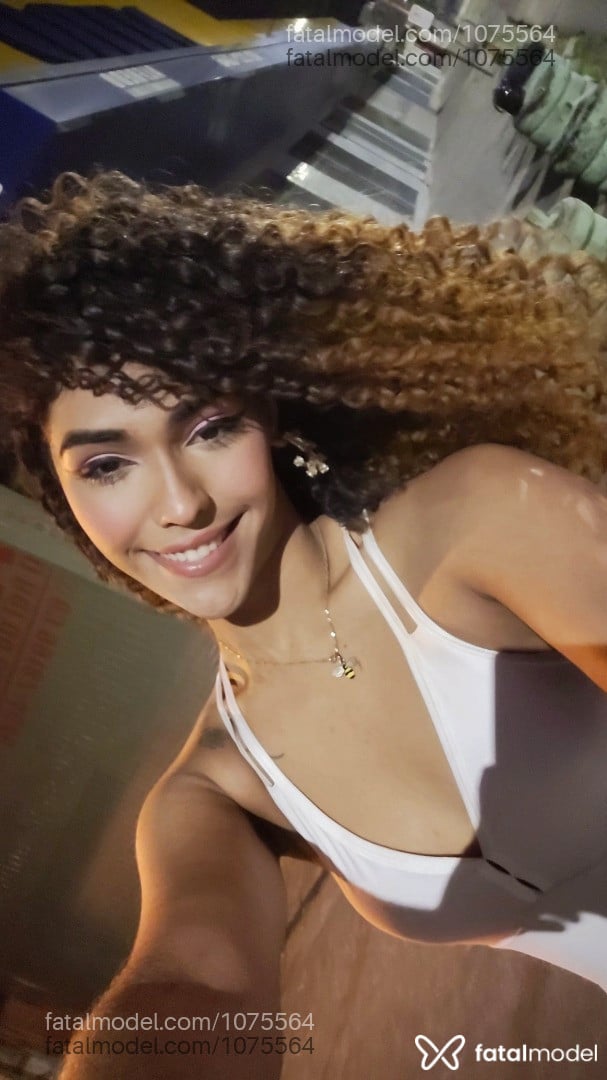 Acompanhante mulher trans morena (o) de olhos castanhos em João Pessoa Acompanhante mulher trans morena (o) de olhos castanhos em João Pessoa - Angel