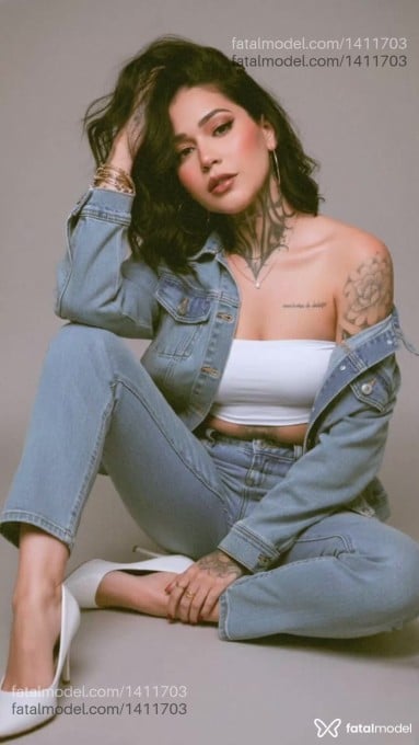 Acompanhante mulher morena (o) de olhos mel - Engel Menezes