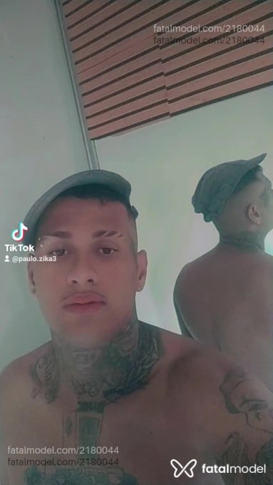 Acompanhante homem morena (o) de olhos castanhos em São José do Rio Preto Acompanhante homem morena (o) de olhos castanhos em São José do Rio Preto - Henrique