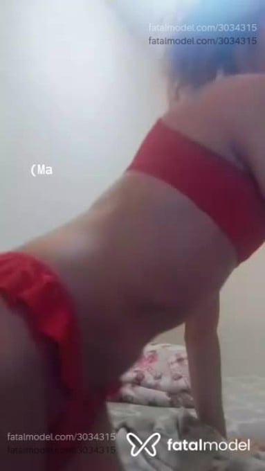 Acompanhante mulher trans loira (o) de olhos verdes em Virtual - Millla