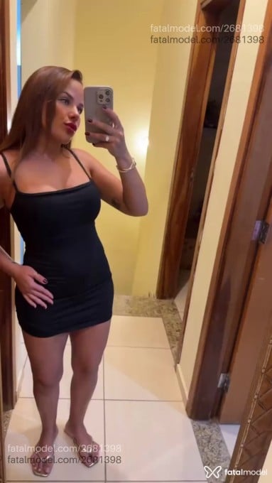 Acompanhante mulher ruiva (o) de olhos azuis em Corumbá - Bruninha