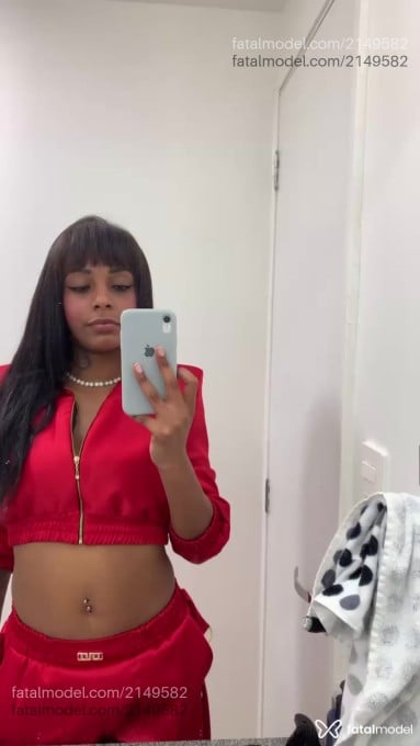 Acompanhante mulher morena (o) de olhos pretos em São Paulo - Pyetra