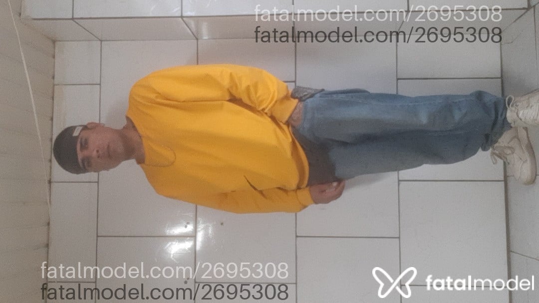 Acompanhante homem morena (o) de olhos castanhos em Caxias do Sul - Teddy