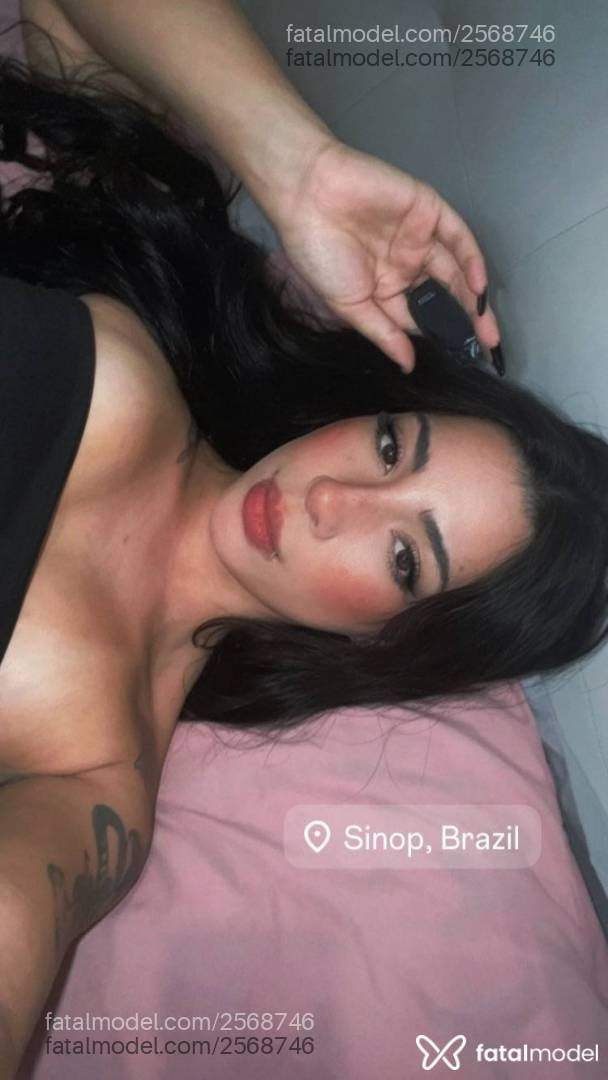 Acompanhante mulher morena (o) de olhos castanhos - Mel