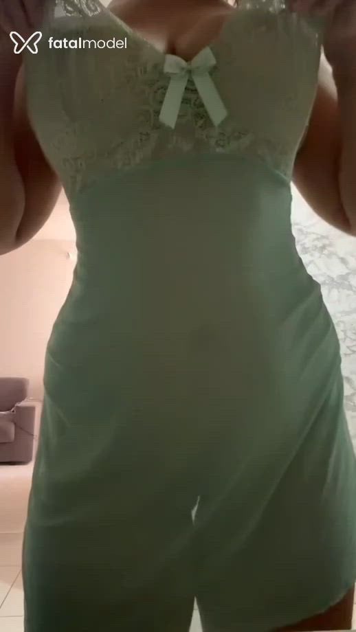 Acompanhante mulher com cabelo castanho de olhos mel em Camaçari Acompanhante mulher com cabelo castanho de olhos mel em Camaçari - Yasmin Lamborghini