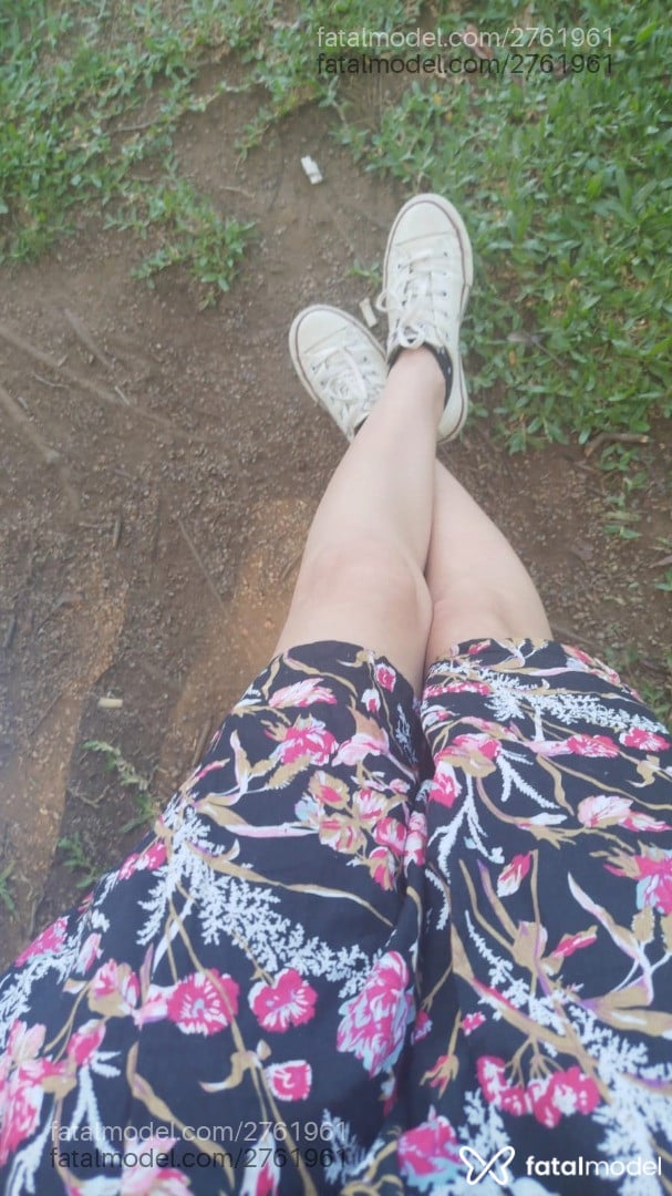 Acompanhante mulher com cabelo castanho de olhos mel em Curitiba - Edihs