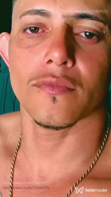 Acompanhante homem com cabelo castanho de olhos castanhos em Rio de Janeiro - Henrique Cortez