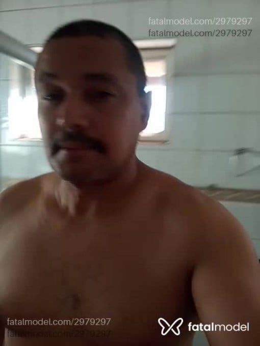 Acompanhante homem morena (o) de olhos castanhos em Barão de Cocais - Amado Sena
