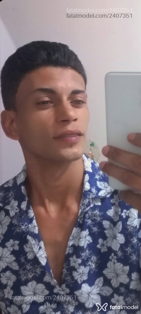 Acompanhante homem morena (o) de olhos castanhos em Maceió Acompanhante homem morena (o) de olhos castanhos em Maceió - Emerson