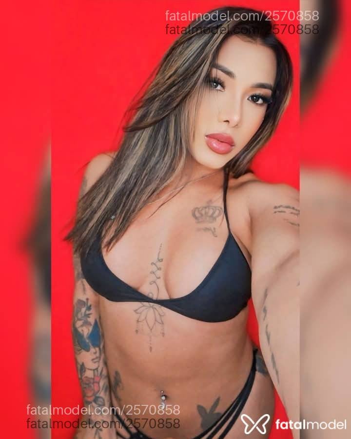 Acompanhante mulher trans com cabelo castanho de olhos castanhos em Catalão Acompanhante mulher trans com cabelo castanho de olhos castanhos em Catalão - Luana