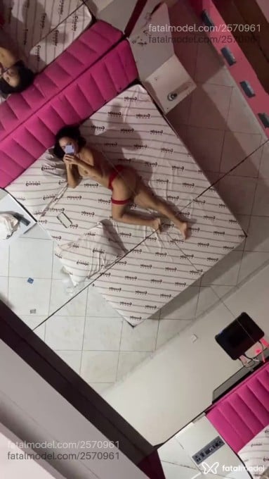 Acompanhante mulher morena (o) de olhos castanhos em Maceió - Menezes