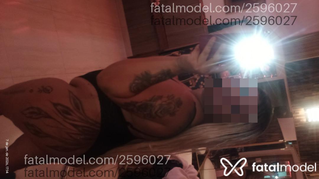 Acompanhante mulher loira (o) de olhos verdes em Virtual Acompanhante mulher loira (o) de olhos verdes em Virtual - Sara Lúcia