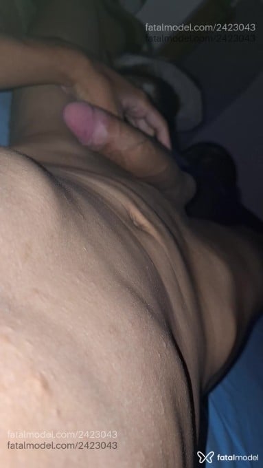 Acompanhante homem com cabelo castanho de olhos mel em São Carlos Acompanhante homem com cabelo castanho de olhos mel em São Carlos - Guilherme