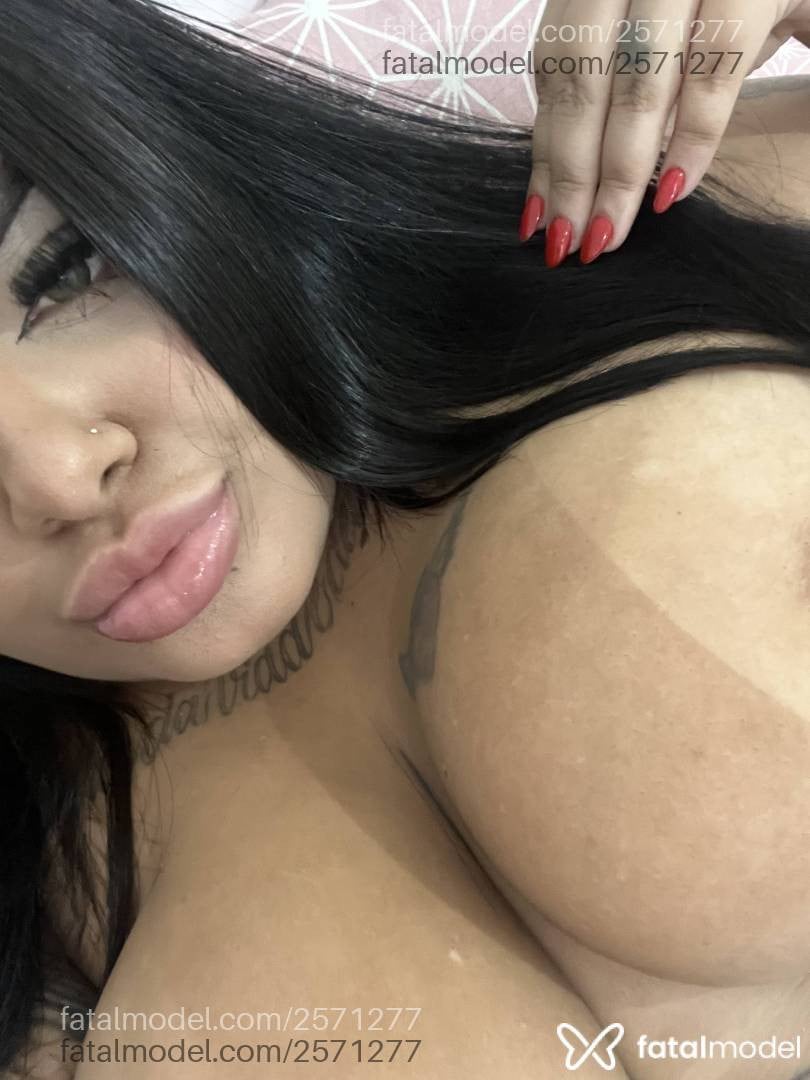 Acompanhante mulher com cabelo castanho de olhos pretos em Rio de Janeiro - Dryca