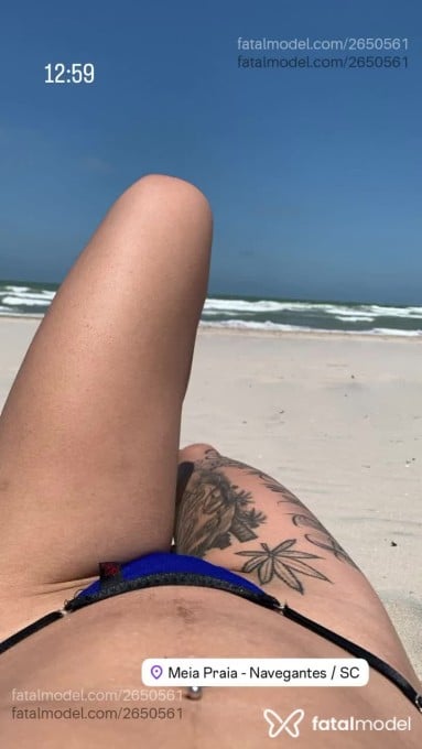 Acompanhante mulher ruiva (o) de olhos castanhos em Itajaí Acompanhante mulher ruiva (o) de olhos castanhos em Itajaí - Ariel