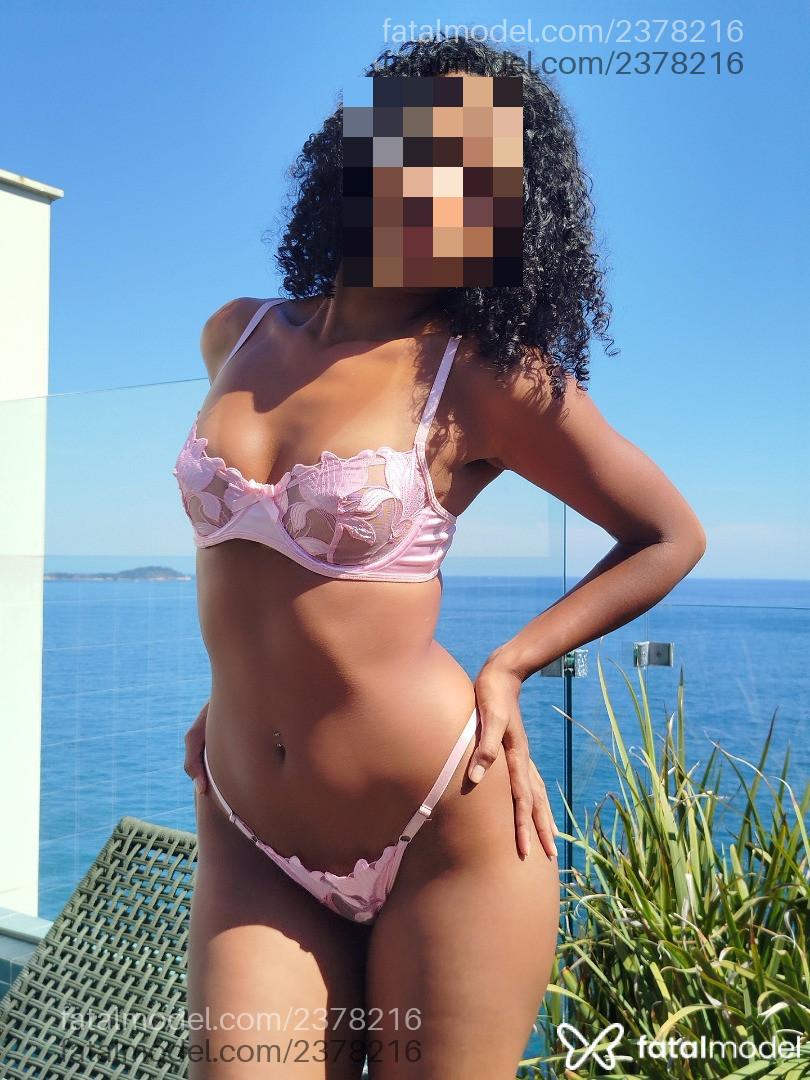 Acompanhante mulher morena (o) de olhos castanhos em Rio de Janeiro - Alanne