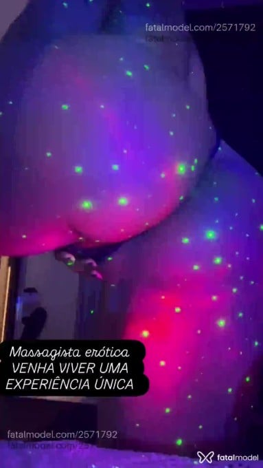 Acompanhante mulher com cabelo castanho de olhos castanhos em Franca - Maya Franco