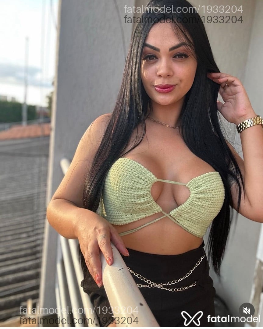 Acompanhante mulher morena (o) de olhos castanhos em Indaiatuba Acompanhante mulher morena (o) de olhos castanhos em Indaiatuba - Liz Sampaio