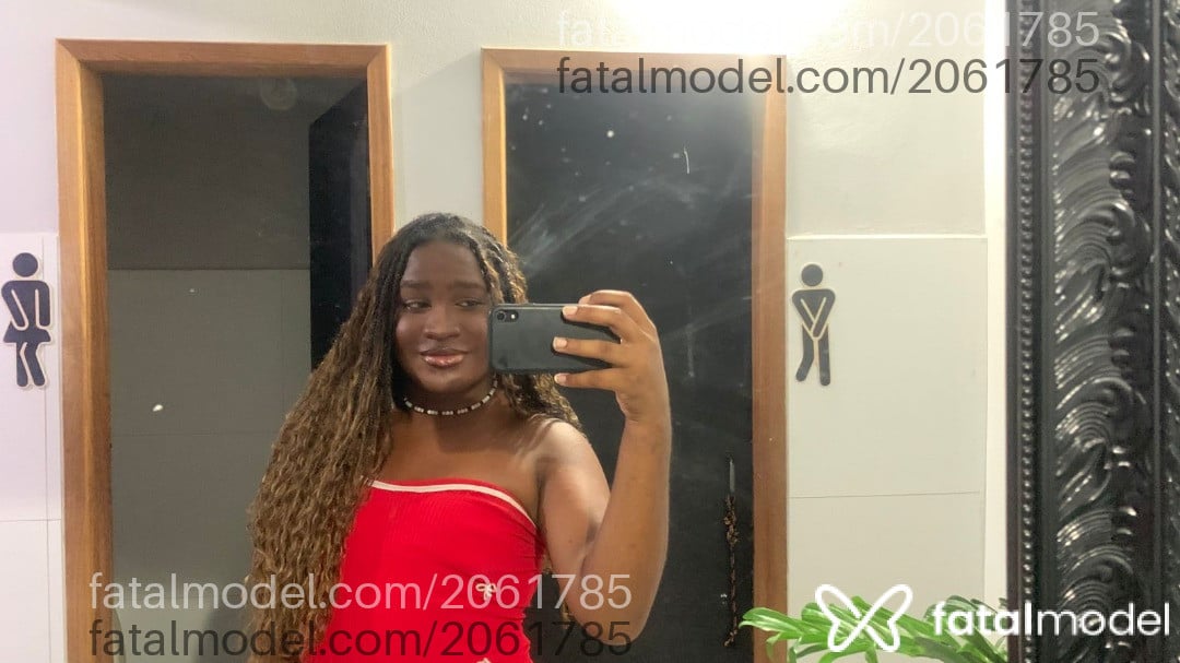 Acompanhante mulher trans morena (o) de olhos pretos em São Pedro da Aldeia Acompanhante mulher trans morena (o) de olhos pretos em São Pedro da Aldeia - Bruh Silva