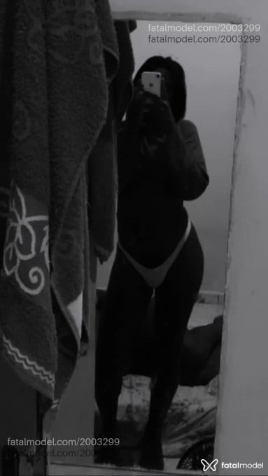 Acompanhante mulher trans morena (o) de olhos pretos em Uberlândia - Indinha