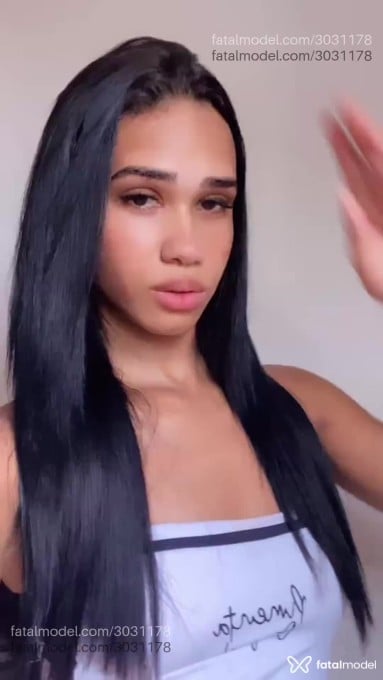 Acompanhante mulher trans morena (o) de olhos pretos em Goiânia - Larissa