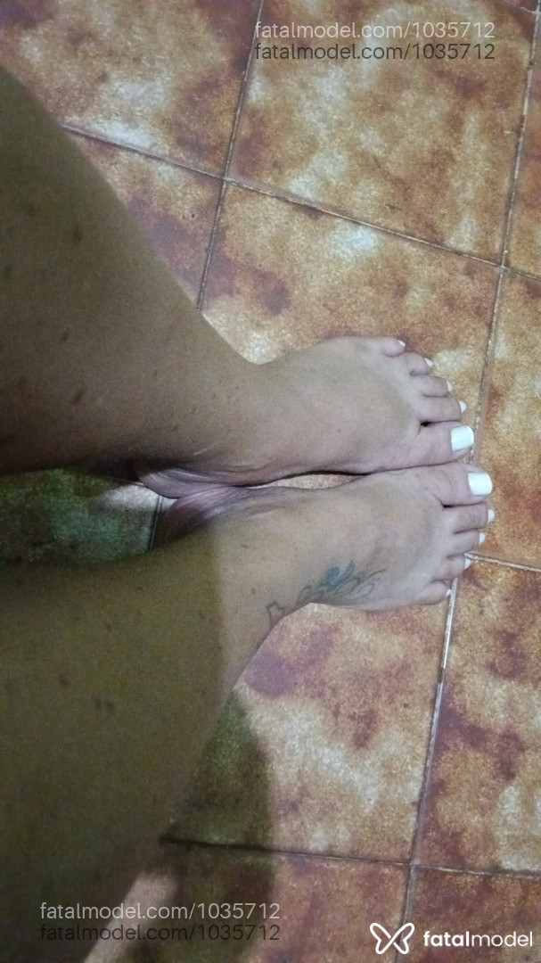 Acompanhante mulher loira (o) de olhos castanhos em Três Rios - Kelly